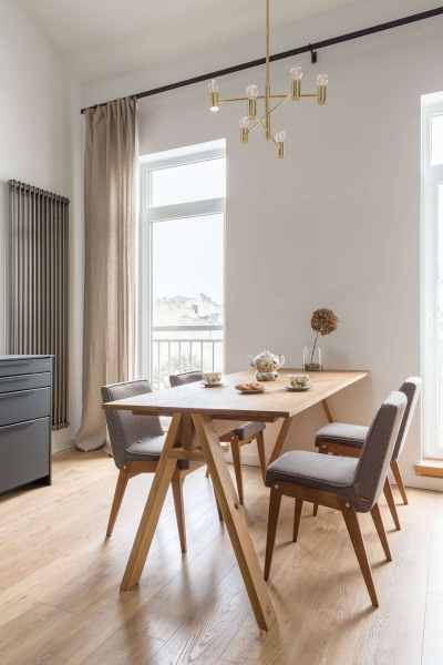Inside a 559 Square Foot Apartment that Flips the Usual Layout and Feels Surprisingly Large