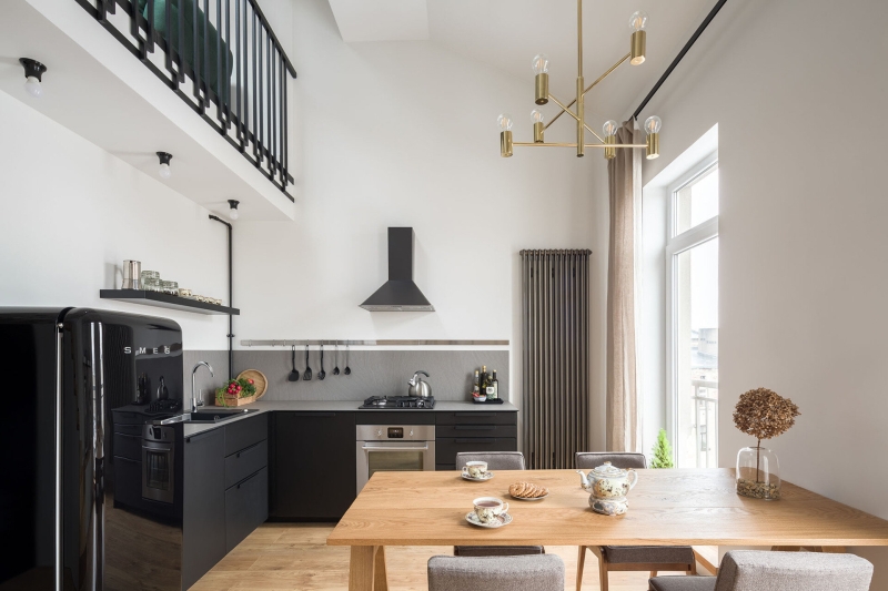 Inside a 559 Square Foot Apartment that Flips the Usual Layout and Feels Surprisingly Large