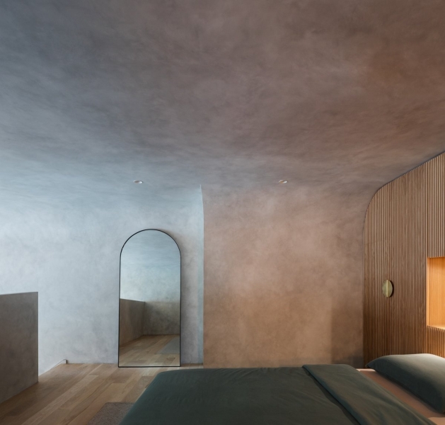 Inside the Dark and Moody Sydney Loft Designed for Two Creative Professionals