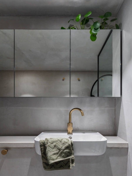 Inside the Dark and Moody Sydney Loft Designed for Two Creative Professionals