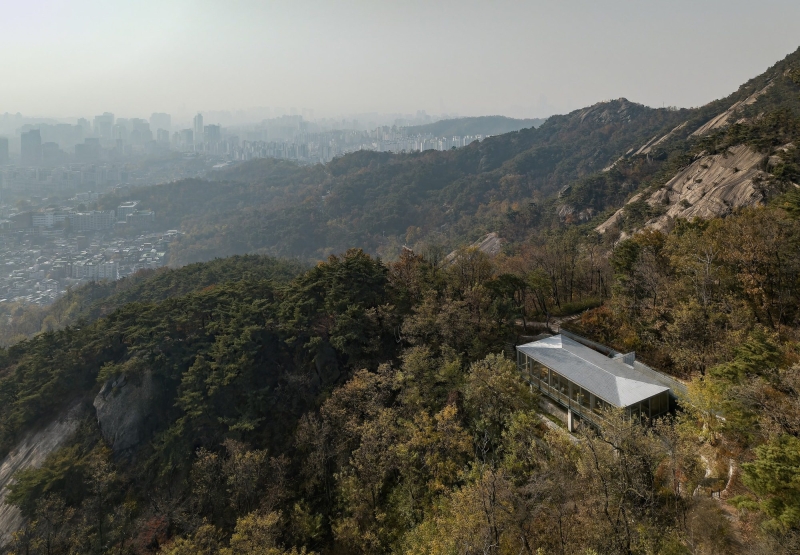 Inwang Guard Post Forest Retreat | Soltozibin Architects + SN Architecture