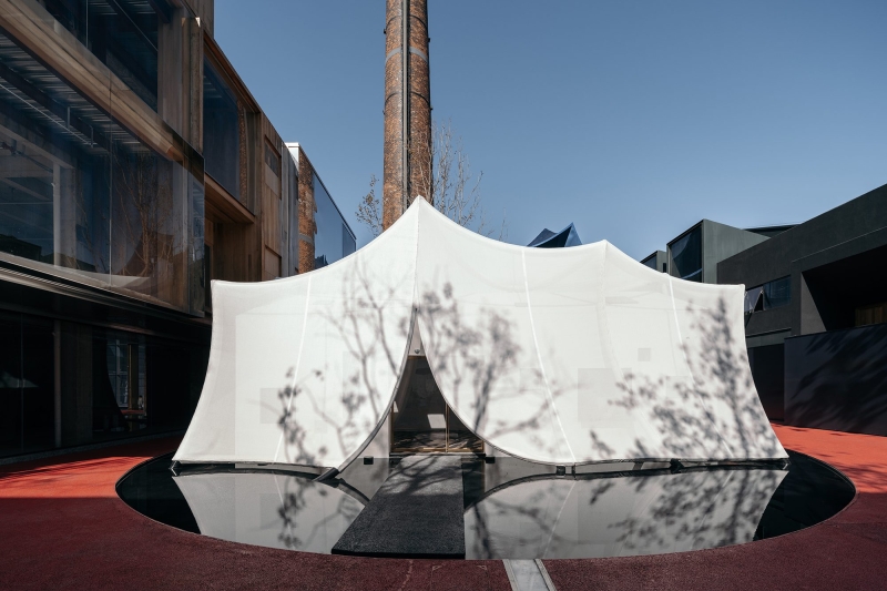 Klein Blue Hills and White Cliff | Wutopia Lab