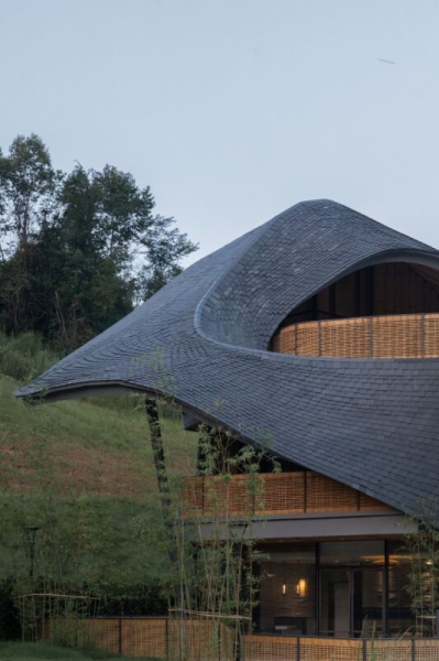 Linpan Cloud Eye: Chengdu Dayi Rural Neighborhood Center | Archi-Union Architects