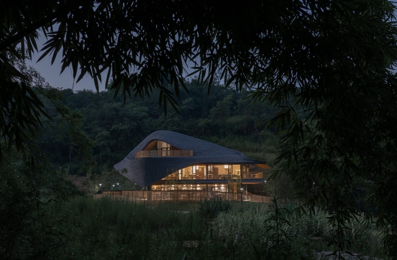 Linpan Cloud Eye: Chengdu Dayi Rural Neighborhood Center | Archi-Union Architects
