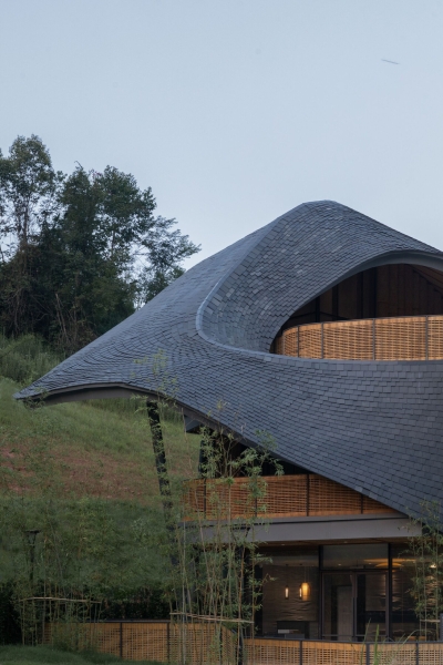 Linpan Cloud Eye: Chengdu Dayi Rural Neighborhood Center | Archi-Union Architects