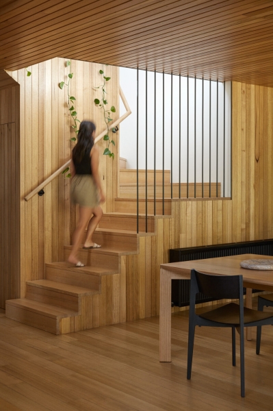 Living on the Edge of a Park Changed How This Home Was Designed