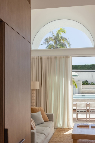 Playful Curves and Brick Create a Calm Sydney Family Home