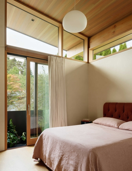 Step Into a Light-Filled Home Surrounded by Plants