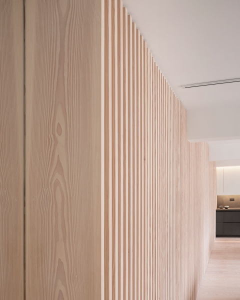 The Wood Slat Wall that Changed Everything inside this London Apartment