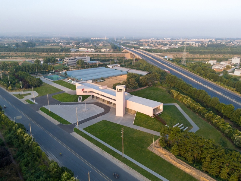 The Xue Village Community and Tourist Service Center | Studio 10