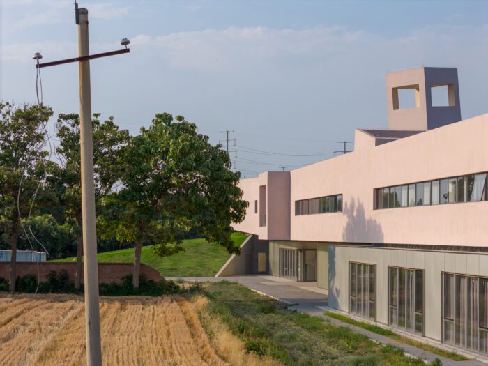 The Xue Village Community and Tourist Service Center | Studio 10