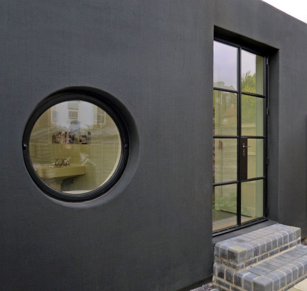 This Victorian House Extension Was Sprayed With Rubber Usually Reserved for Oil Rigs