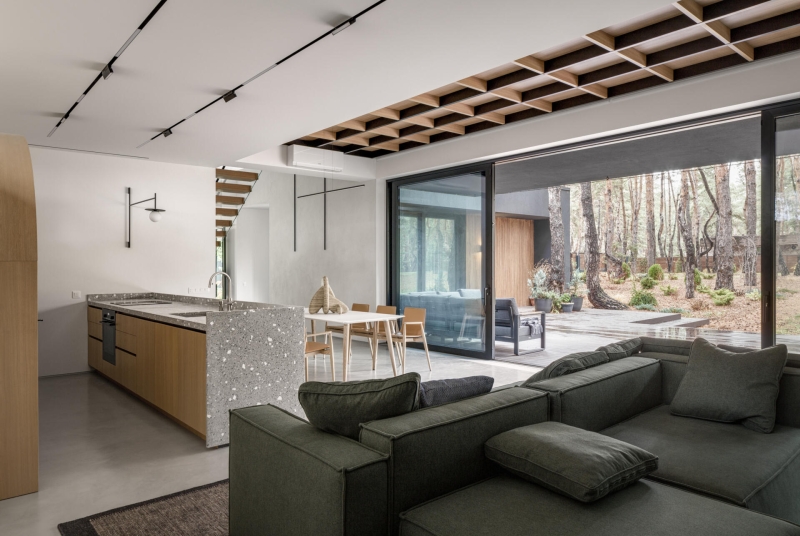 A House Built for Quiet Living in the Forest