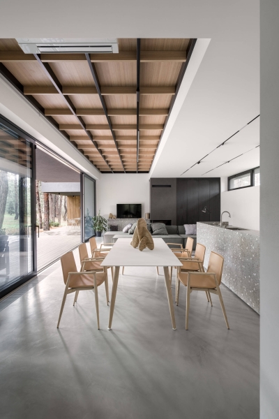 A House Built for Quiet Living in the Forest