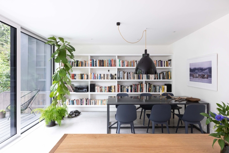 Behind the Dark Shingles, a Light Filled Vancouver Home Unfolds