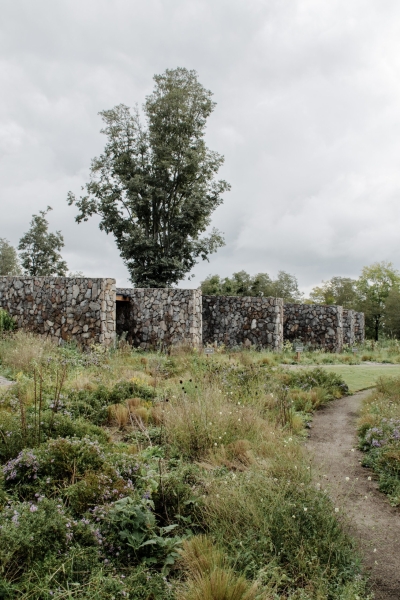 Between Stone Walls Suites | alarciaferrer arquitectos