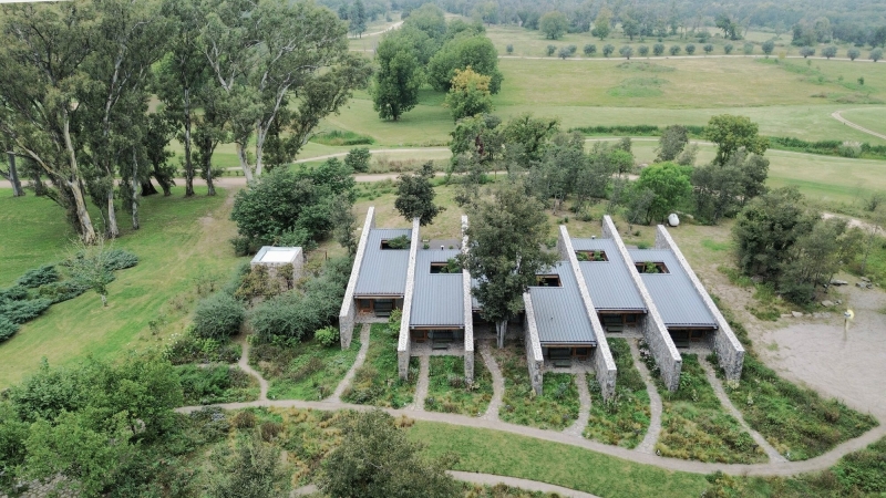 Between Stone Walls Suites | alarciaferrer arquitectos