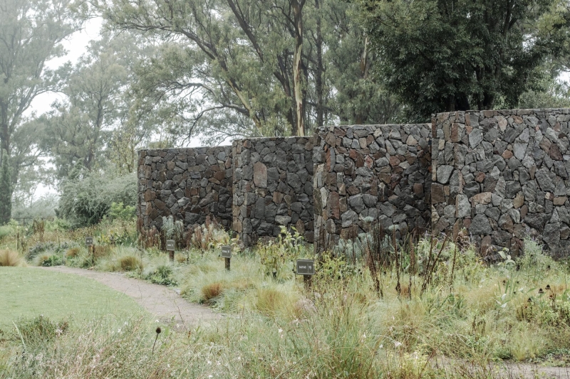 Between Stone Walls Suites | alarciaferrer arquitectos