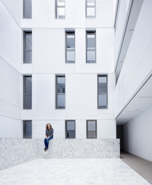 Building of 73 Apartments | Mu&ntilde;oz Miranda Architects