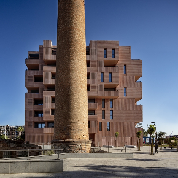 Building of 73 Apartments | Mu&ntilde;oz Miranda Architects