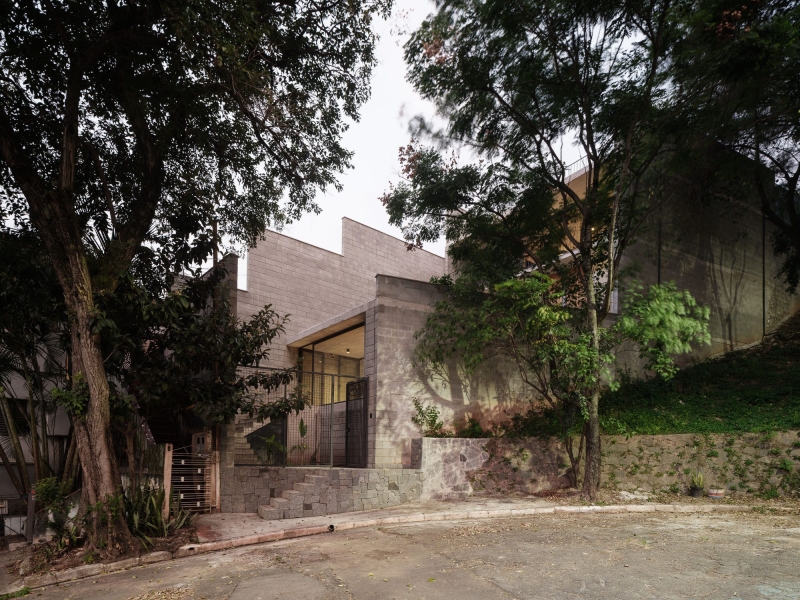 Cambori&uacute; House | Terra e Tuma Arquitetos Associados