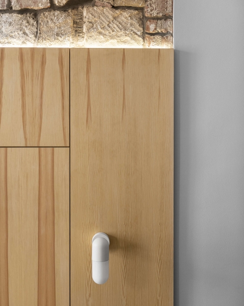 The Budapest Apartment That Uses a Mezzanine to Redefine Space and Privacy